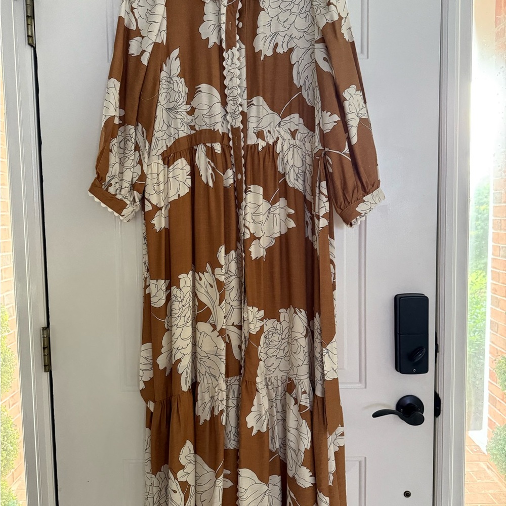 Entro Brown Floral Maxi Dress
